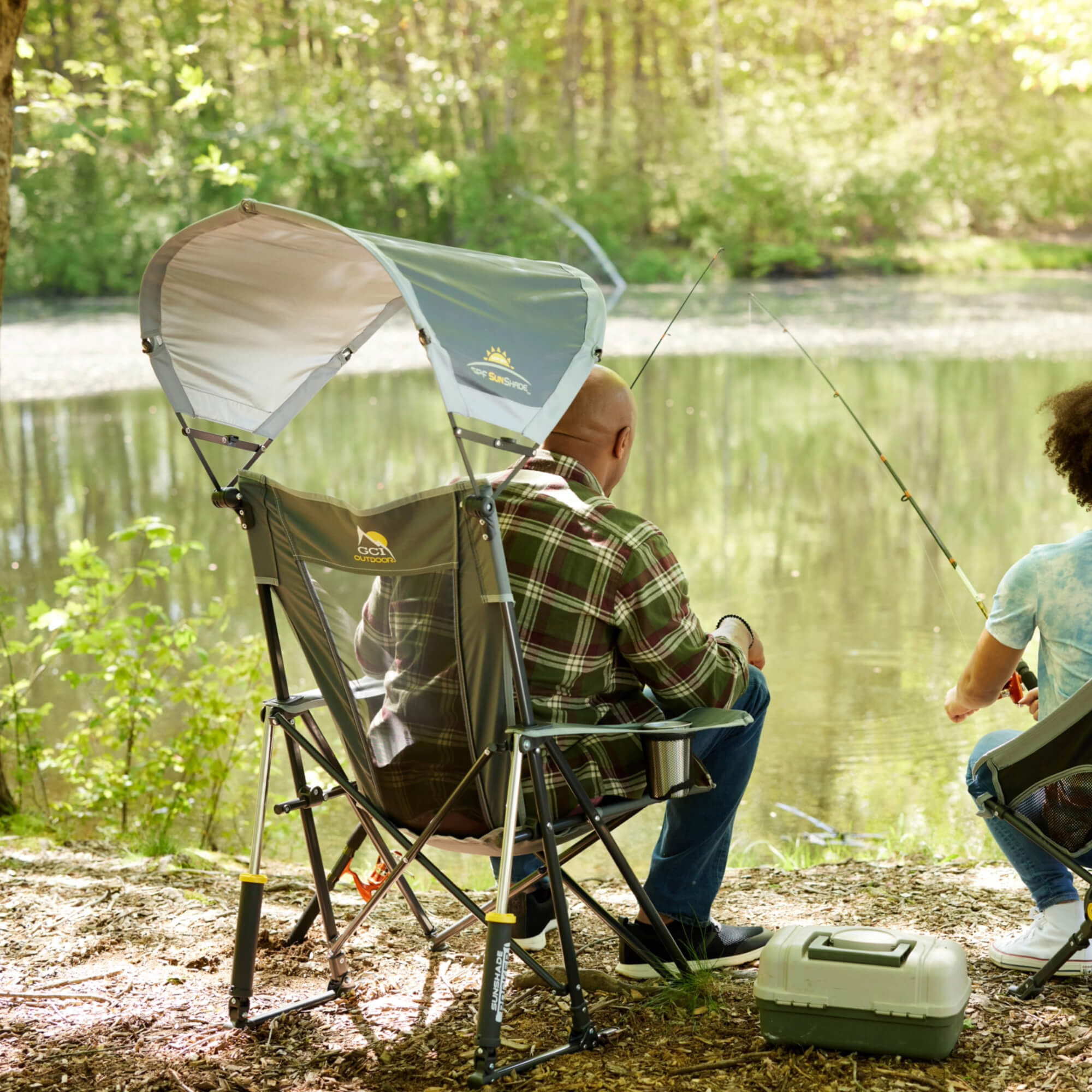 Smooth Motion SunShade Rocker - Choice 550 - Heavy-Duty Kickback Rocker with Beverage Holder Detail