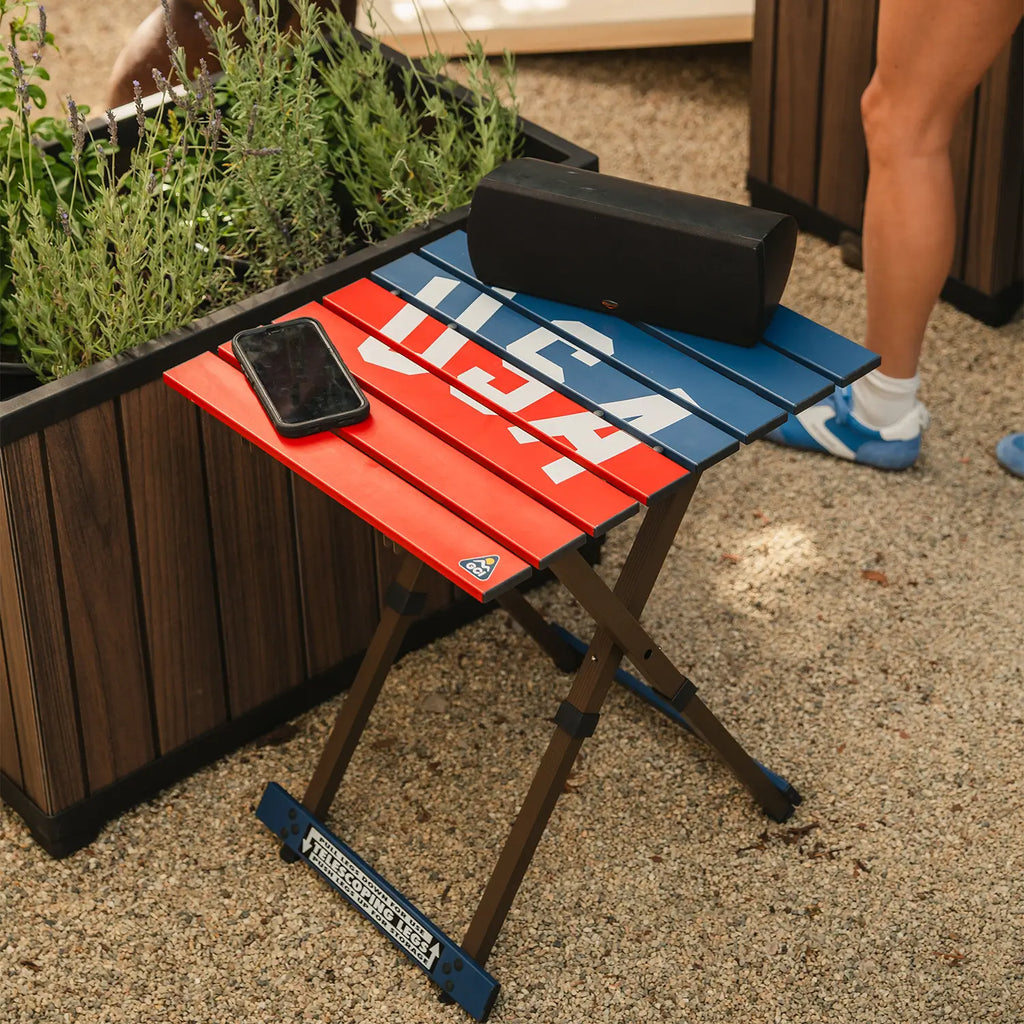 Portable Staging Compact Camp Table 20 - USA Anniversary Deluxe - Choice 757 - Portable Camping Table with Heat-Resistant Countertop Detail