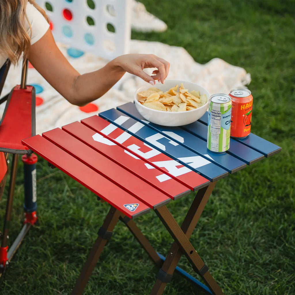 Portable Staging Compact Camp Table 20 - USA Anniversary Deluxe - Choice 757 - Portable Camping Table with Heat-Resistant Countertop Detail