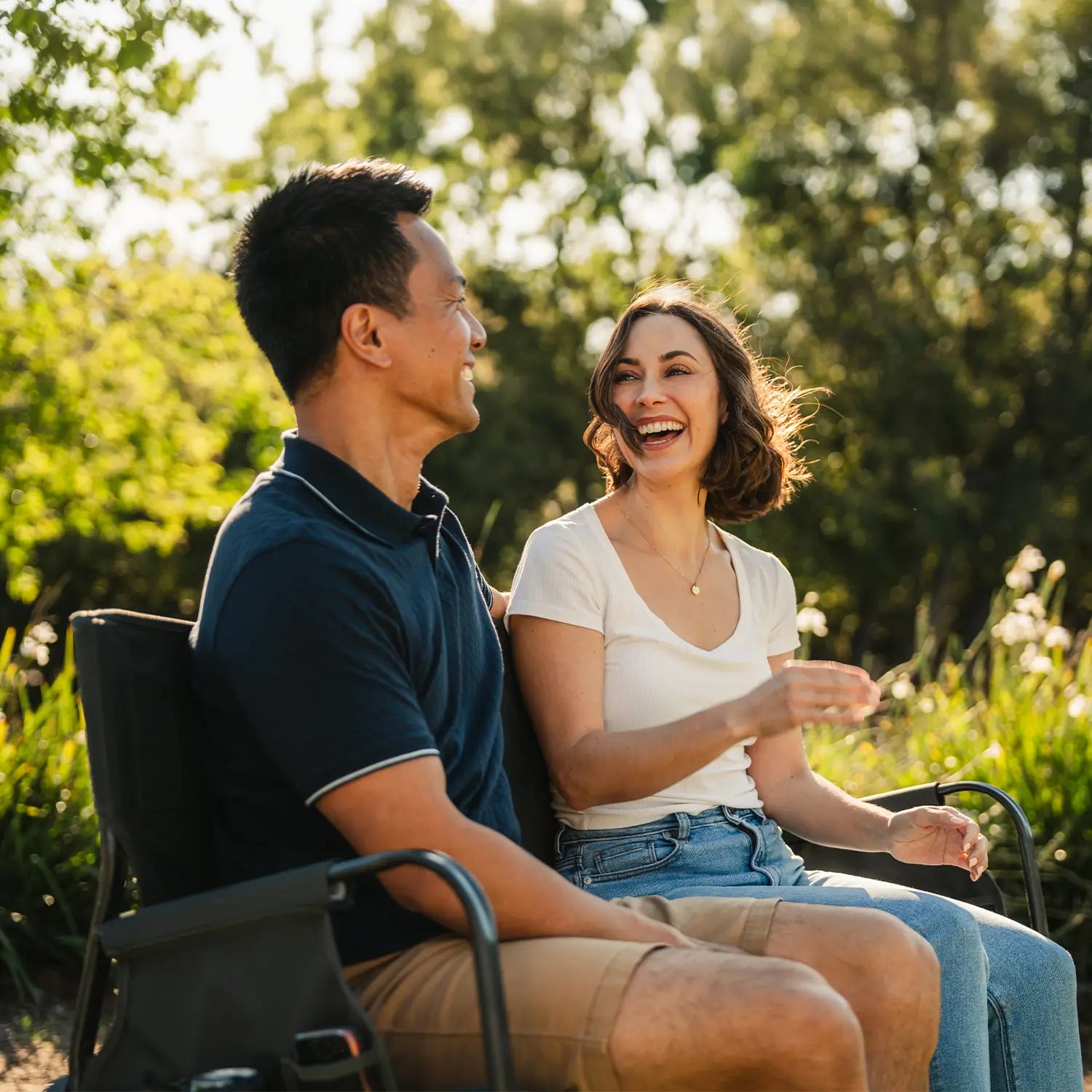 Smooth Motion Tandem Rocker - Choice 227 - RoadTrip Rocker Smooth Motion Camp Chair Detail