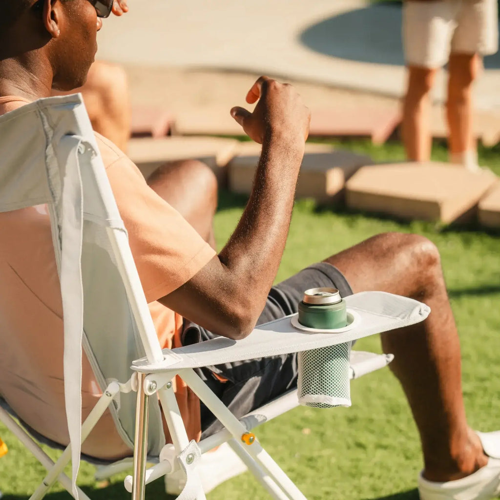 Smooth Motion Comfort Pro Rocker XL - Choice 107 - Heavy-Duty Kickback Rocker with Beverage Holder Detail